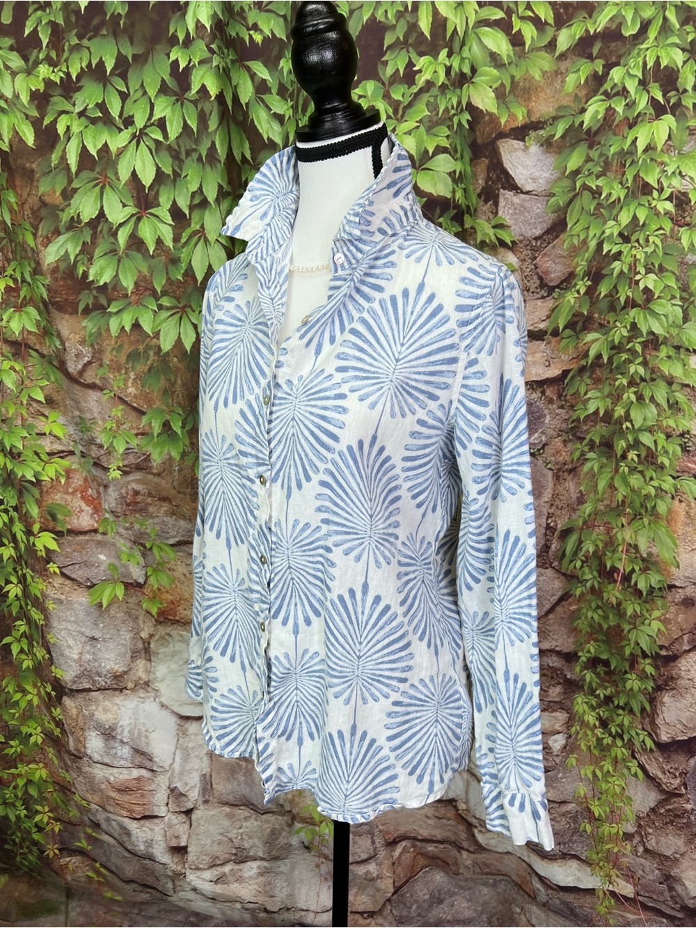 JOIE Blue and White Airy Botanical Print Linen Resortwear Coastal Blouse, S - Picture 3 of 12